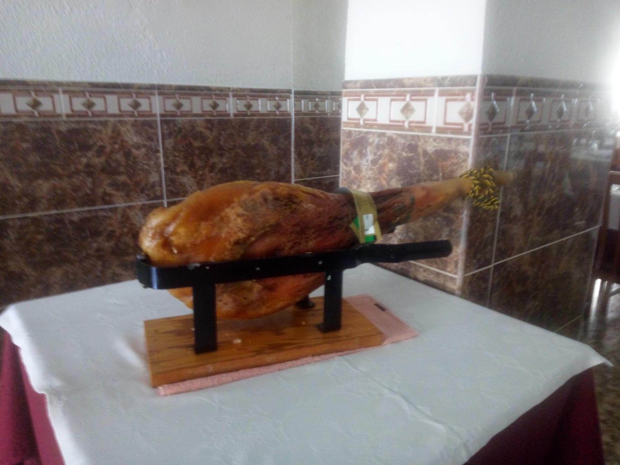 Hostal Miguel Calahonda Εξωτερικό φωτογραφία